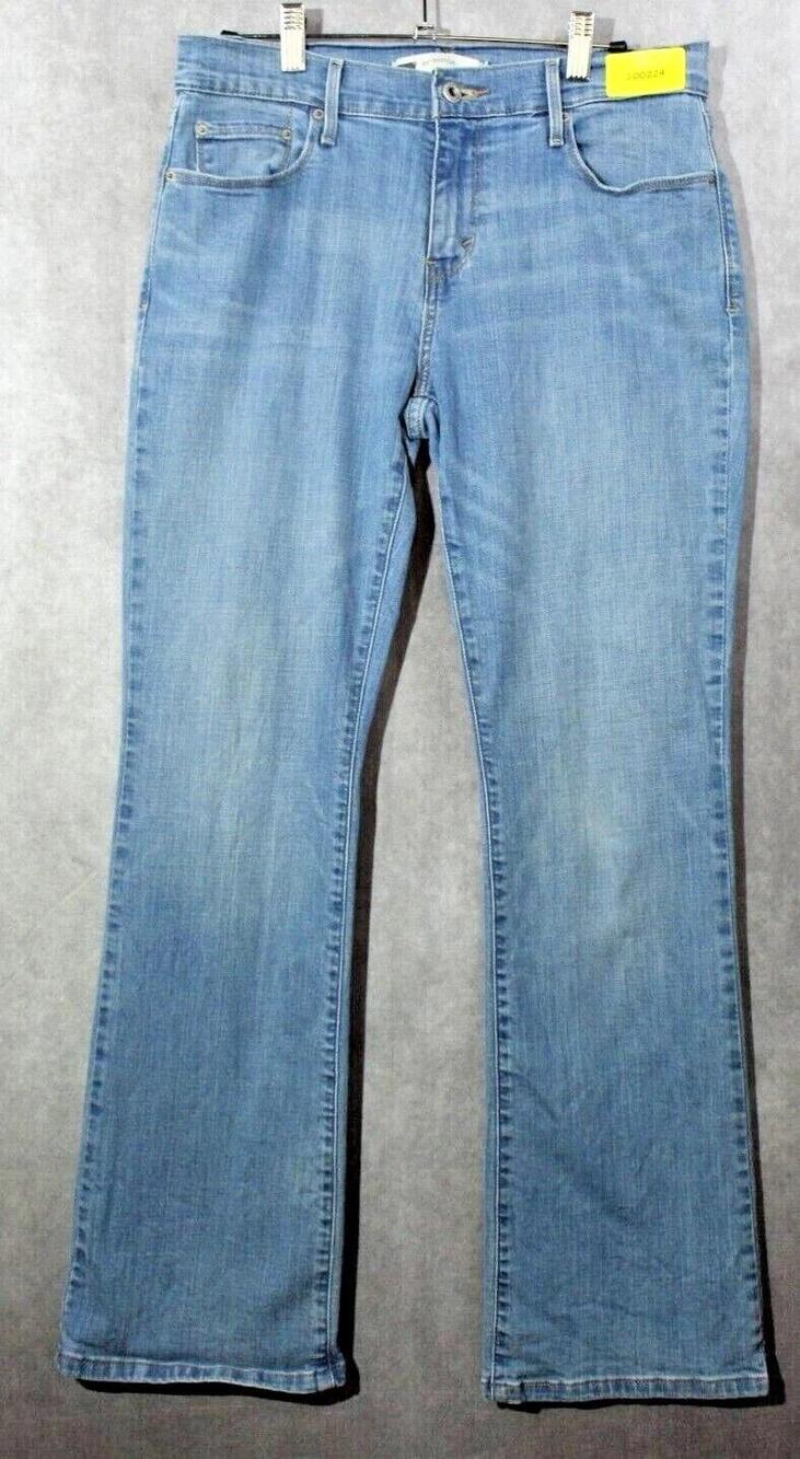 Levi's 515 Bootcut Jeans Womens 8 Blue Light Wash Mid Rise Denim 30x28 Regular